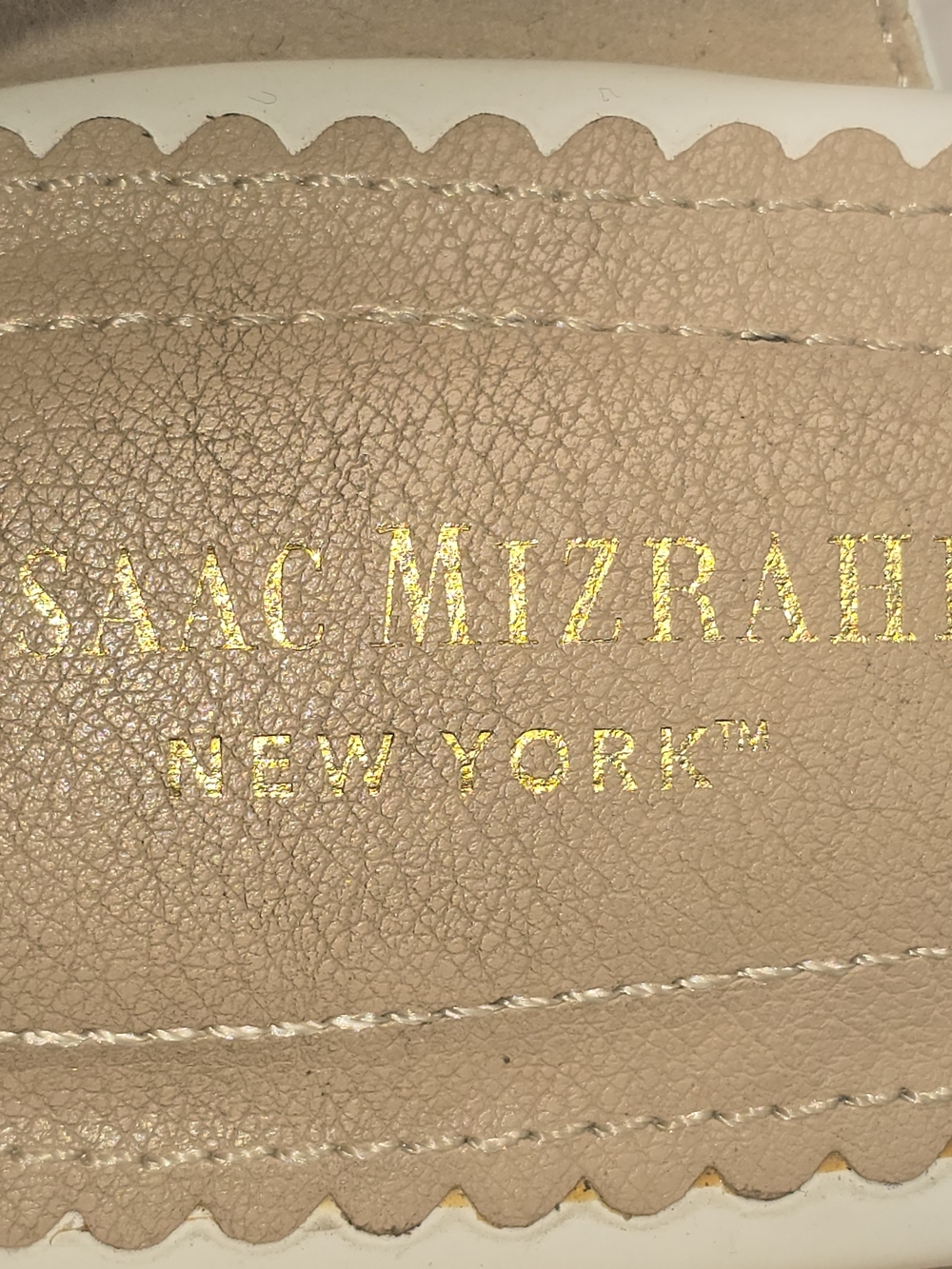 ISAAC MIZRAHI POINTED-TOE FLATS PERFORATED TOE OPEN SIDES SUMMER WOMENS 9.5 - Picture 5 of 9
